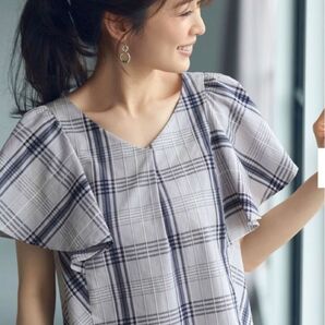 新品タグ付 anysisエニィスィス【洗える】チェックフレア ブラウス