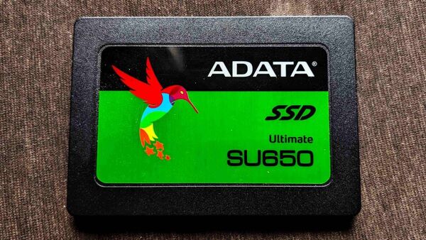 内蔵SSD ADATA Technology Ultimate SU650 SSD 120GB ASU650SS-120GT-R