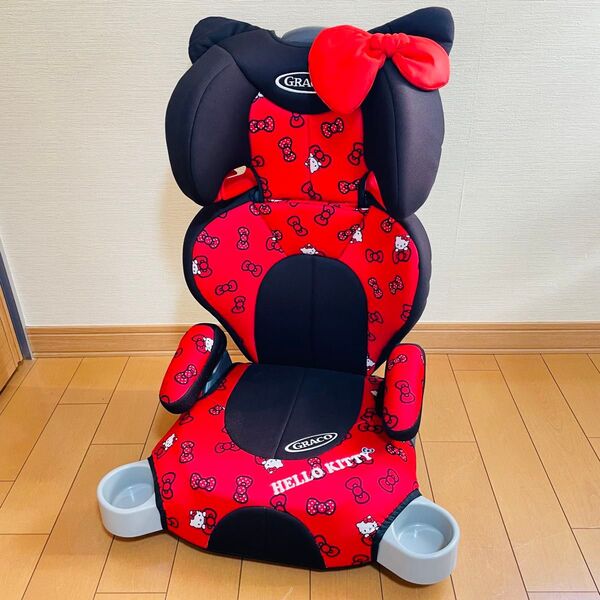【極美品】希少ハローキティジュニアシート GRACO サンリオ