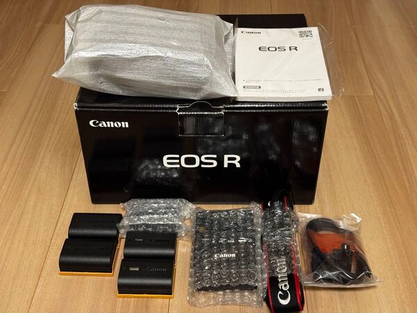 Canon EOS R ボディ バッテリー5個付き