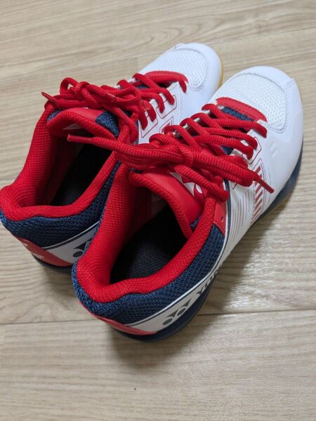 【着用1回のみ】YONEX バドミントンシューズ SHBSF1 25.0