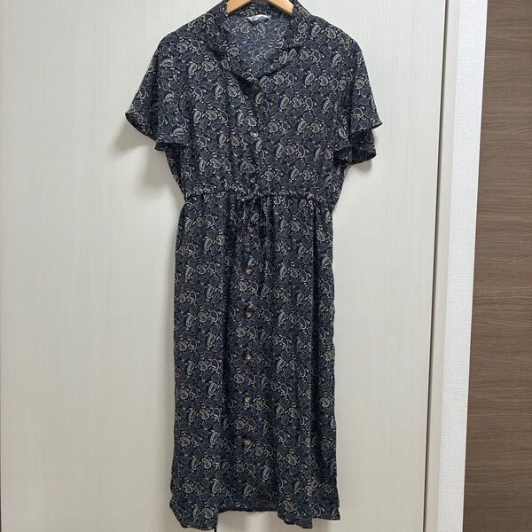 美品 未使用 ペイズリー柄 ロングワンピース M