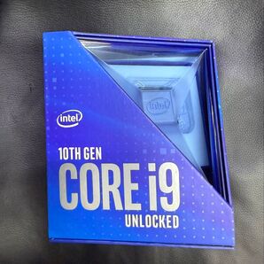 CPU Intel Core i9 10900K BOX LGA1200中古品