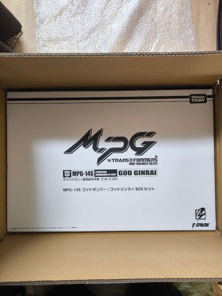 新品未開封 タカラトミーモール限定 トランスフォーマー MPG-14S ゴッドボンバー/ゴッドジンライBOXセット