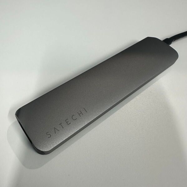 【Satechi】USB-Cハブ 6-in-1 Slim Plus スペースグレイ(2022購入)