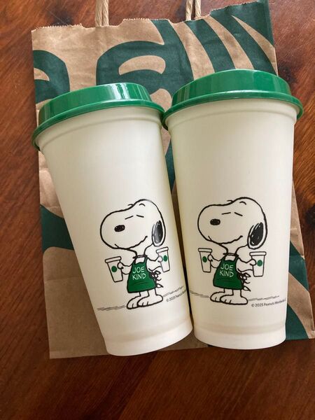 スタバ STARBUCKS リユーザブルカップ PEANUTS スヌーピー コラボ 2つ