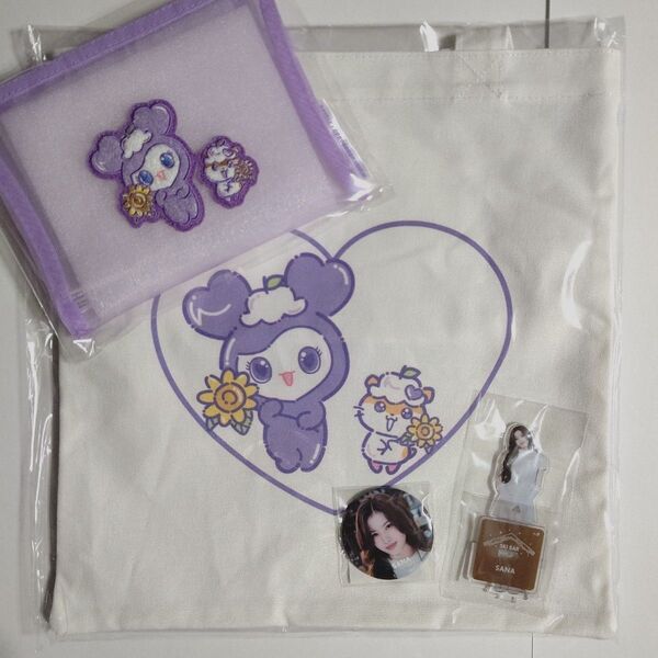 TWICE サンリオ トートバッグ メッシュポーチ アクリルスタンド 缶バッジ ポップアップ サナ