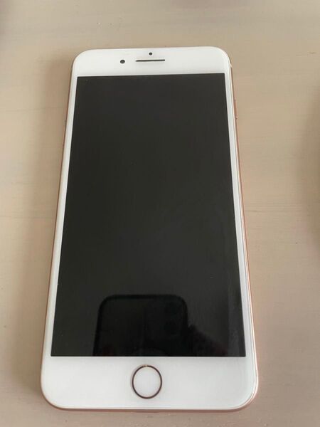 iPhone8plus 64GB SIMロック解除 アップル