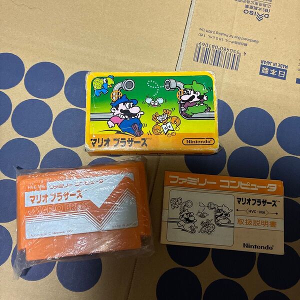 ファミコンソフト マリオブラザーズ 箱、説明書付き