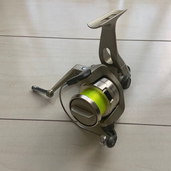 VERTEX1500スピニングリール ダイワ DAIWA シマノ リール SHIMANO