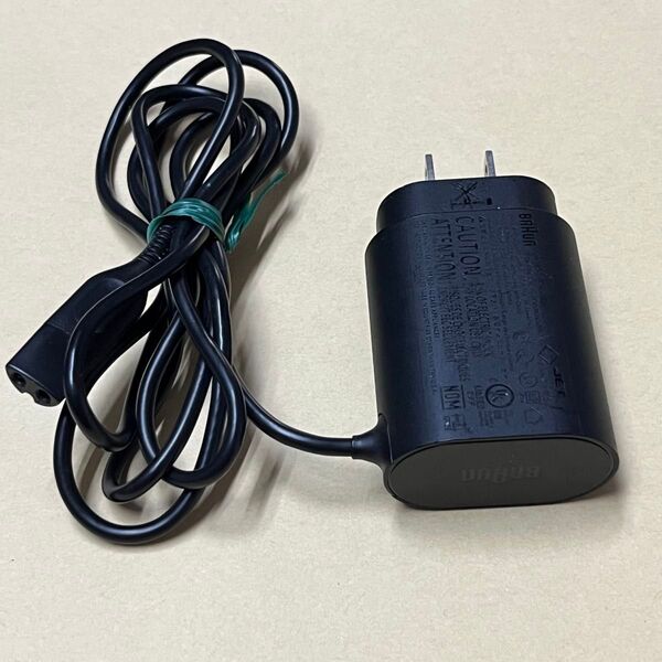 BRAUN ブラウンメンズシェーバー ACアダプター 492-5216