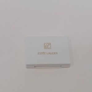 エスティーローダー サイバー ホワイト パウダー ファンデーション 04 ウォームバニラ Estee Lauder