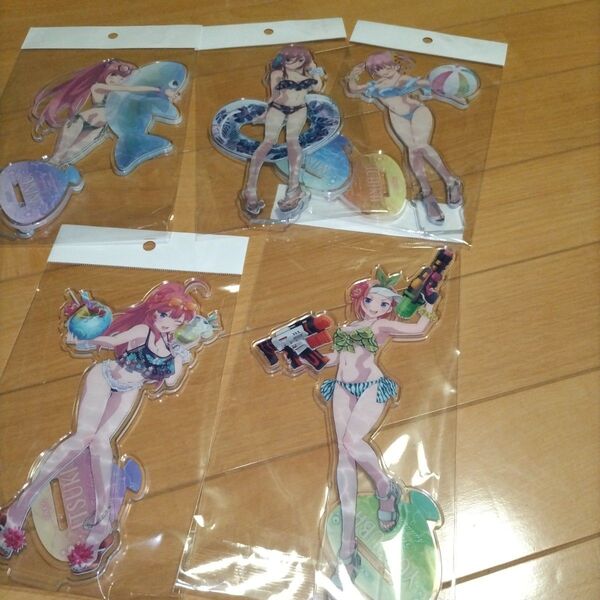 五等分の花嫁 きゃらっとくじ Summer Vacation 水着 アクリルスタンド 中野 一花 二乃 三玖 四葉 五月 セット