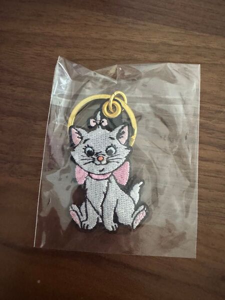 ディズニー おしゃれキャット マリー 刺繍キーホルダー