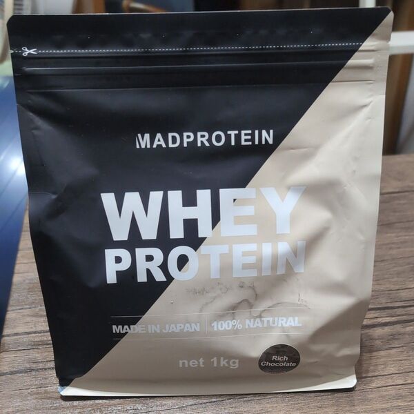 MAD PROTEIN ホエイプロテイン WPC リッチチョコレート 1kg