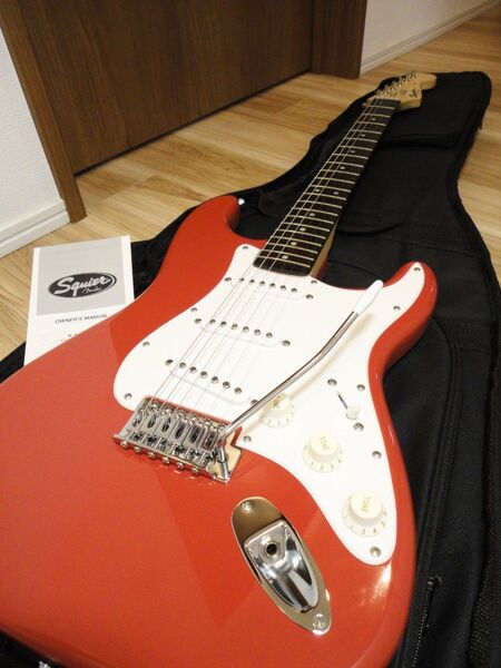 【メンテ済】Squier ストラトキャスター フィエスタレッド 初心者向け