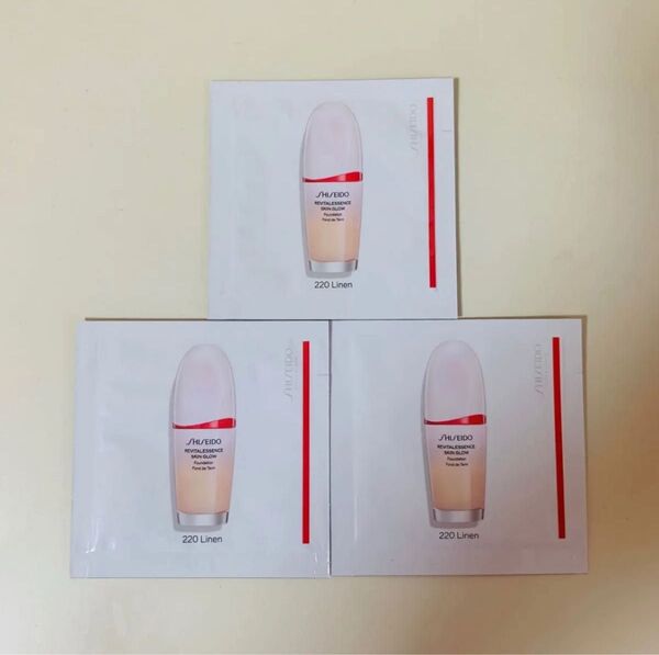 SHISEIDO エッセンス スキングロウ ファンデーション 220Linen