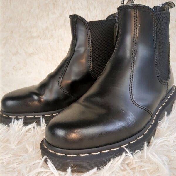 美品 Dr.Martens CORE 2976 WHITE STITCH ドクターマーチン サイドゴア チェルシーブーツ レザー