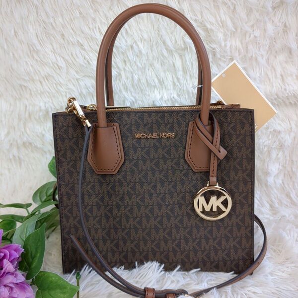美品 タグ有 MICHAEL KORS チャーム付 ハンドショルダーバッグ MK柄 2WAY