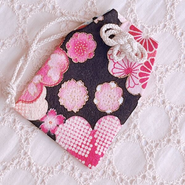 二重叶結びのお守り袋 《amulet case》
