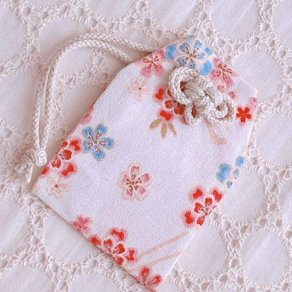 二重叶結びのお守り袋 《amulet case》