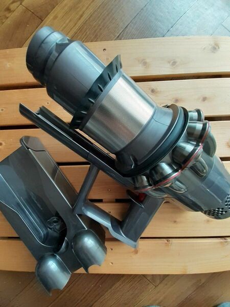 ★トリガー故障など部品取り用★ dyson V11 sv15