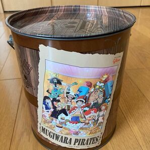 ペール缶 スツール グリコ ワンピース 麦わらの一味 海賊樽型 小物入れ缶 缶 非売品