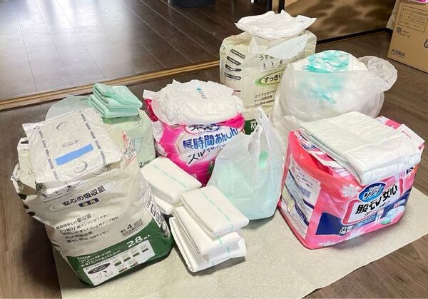 大人用オムツ類 Mサイズ 140サイズ詰込セット 開封あり