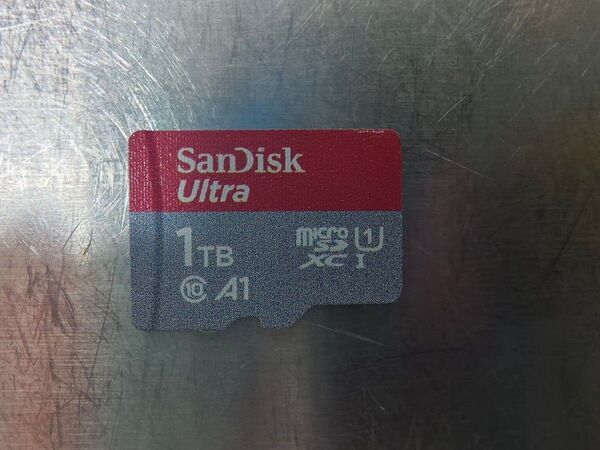 SanDisk microSDカード 1TB