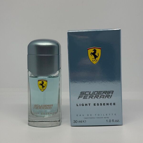 フェラーリ ライトエッセンス オードトワレ 30mlFerrari light essence eau de toilette