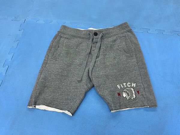 A&F アバクロハーフパンツ Mサイズ グレー