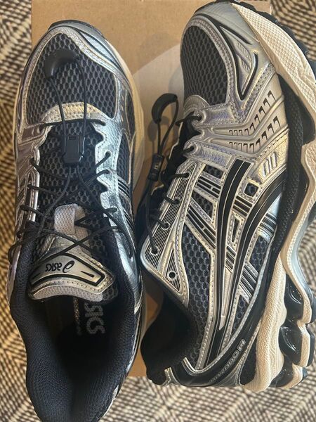 ASICS GEL-CUMULUS 14 ランニングシューズ