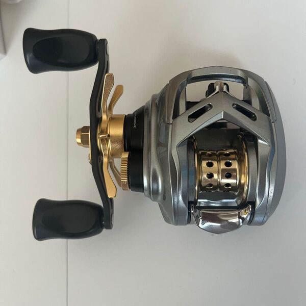 22 アルファス SV TW XHL ダイワ ktf neoスプール 新品同様品 カスタム Daiwa アルマイト仕様