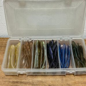 ロボワーム ボディシャッド4inch ケース入り