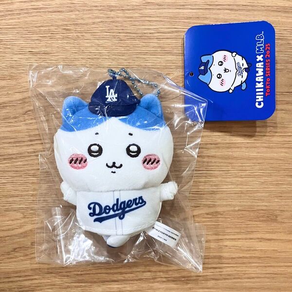 ちいかわ×MLB TOKYO SERIESマスコット ハチワレ(ドジャース)