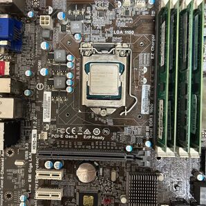 Intel Core i7 4790とLGA1155マザーボード、メモリ(4×4)