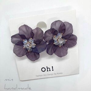 おおぶり お花 ピアス