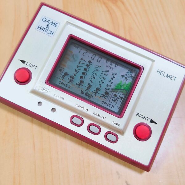 値下げ 反射板偏光板交換済 動作品 任天堂 ゲームウォッチ ヘルメット NINTENDO HELMET GAME WATCH