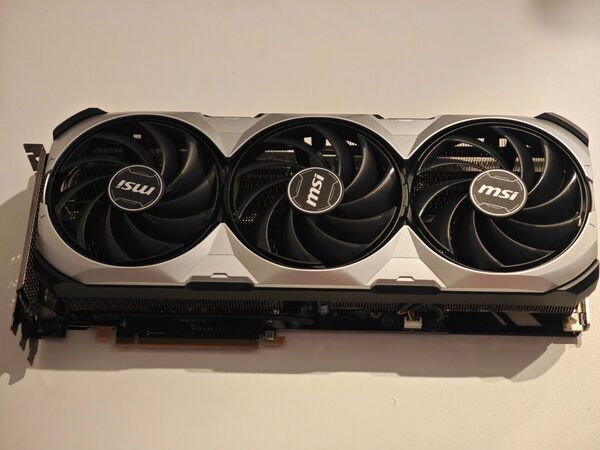 美品 訳あり MSI RTX4090 ventus 3x 24G OC
