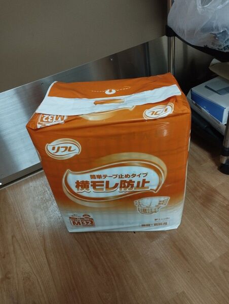 大人用テープ式紙オムツMサイズ 1枚