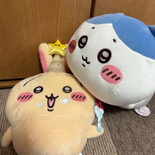 ちいかわ もっちるねそべりハチワレ 誕生日なうさぎ ぬいぐるみ