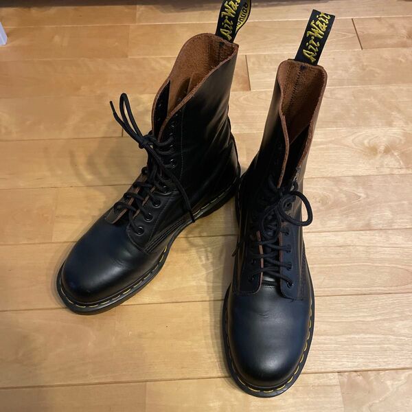 Dr.Martens ドクターマーチン 10ホールブーツ UK9 ブラック 英国製 England製