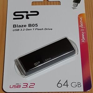 【新品】64GB USB3.2 スライド式 シリコンパワージャパン株式会社
