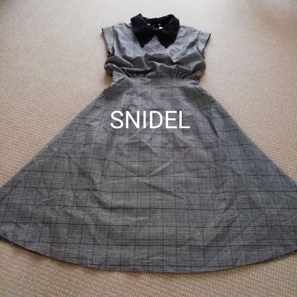 SNIDEL スナイデル ワンピース レース襟 グレンチェック グレー 裏地あり ノースリーブ