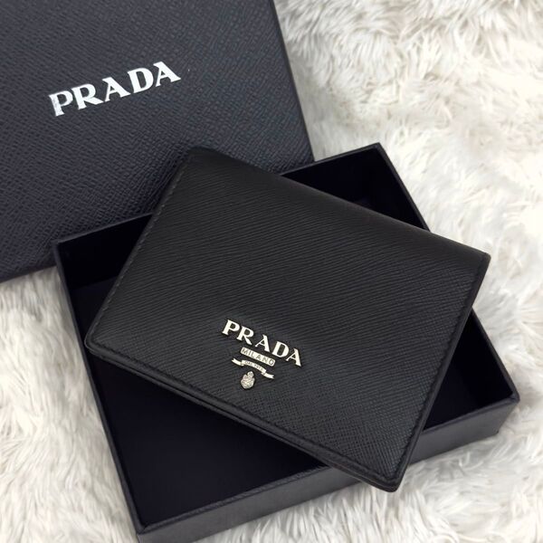 PRADA プラダ サフィアーノレザー 二つ折り コンパクトウォレット 財布 シルバー金具