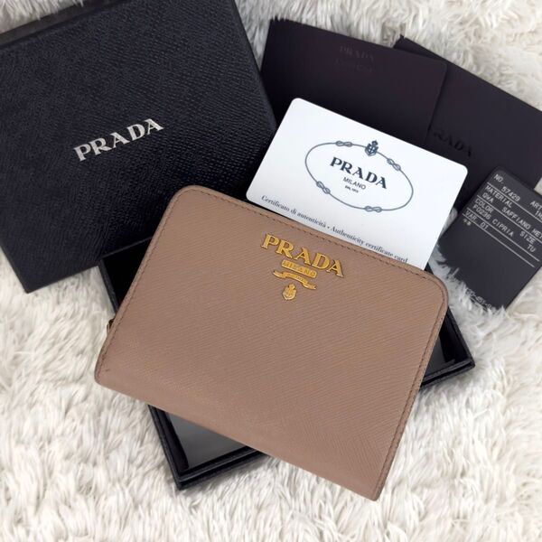 PRADA プラダ サフィアーノレザー ゴールド金具 二つ折り 財布 L字 ウォレット