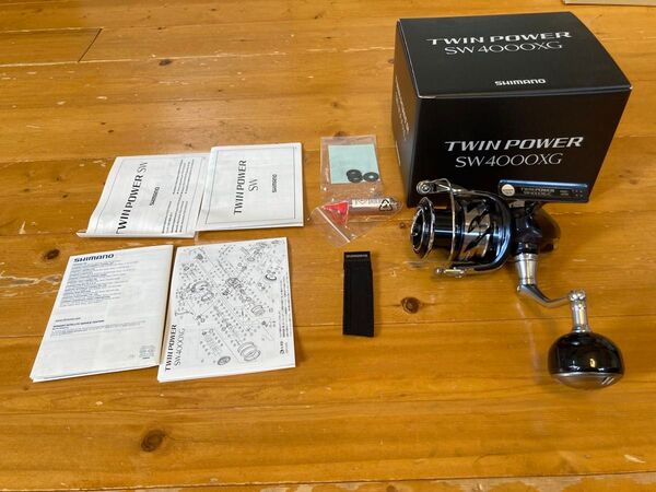 シマノ ツインパワー SW 4000XG 未使用品