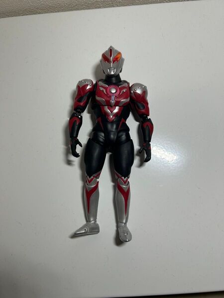 S.H.Figuarts ウルトラマンオーブ サンダーブレスター