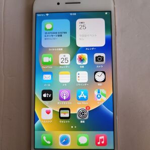 iPhone 8 Plus 64GB ゴールド au 76