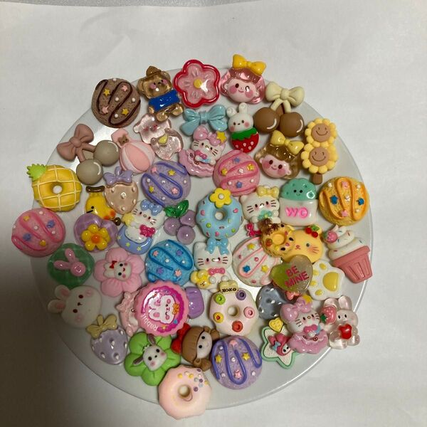 デコパーツ、色々、50個。